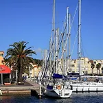 Tatil Evi Gorgeous In Saint-laurent-de-la-ca With Wifi *